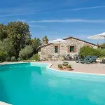 Aparthotel Podere La Castellina